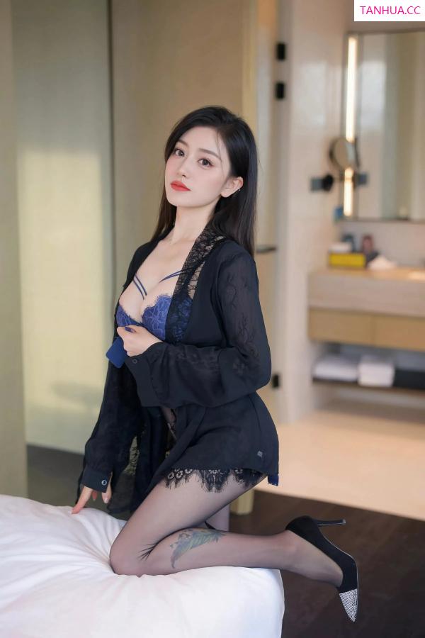   [XiuRen]高清写真图 2025.06.09 No.10382 Annie_baby 性感蕾丝第37张图片
